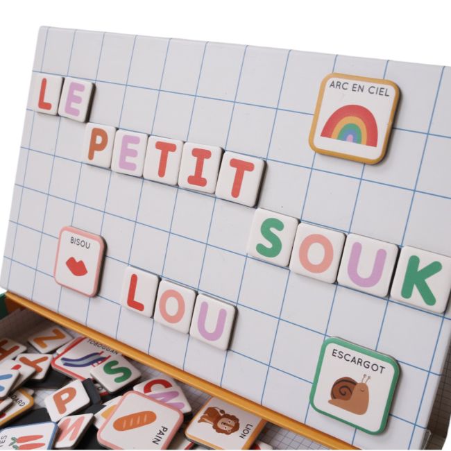 Boîte alphabet magnétique et images