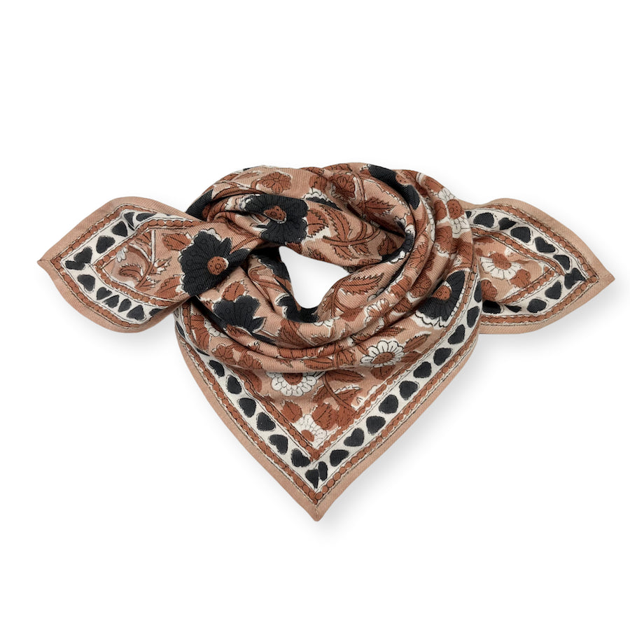 PETIT FOULARD MANIKA "CŒUR" PRALINE