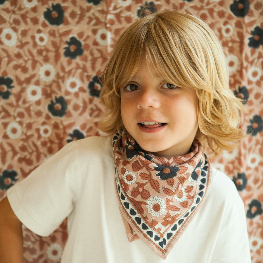 PETIT FOULARD MANIKA "CŒUR" PRALINE