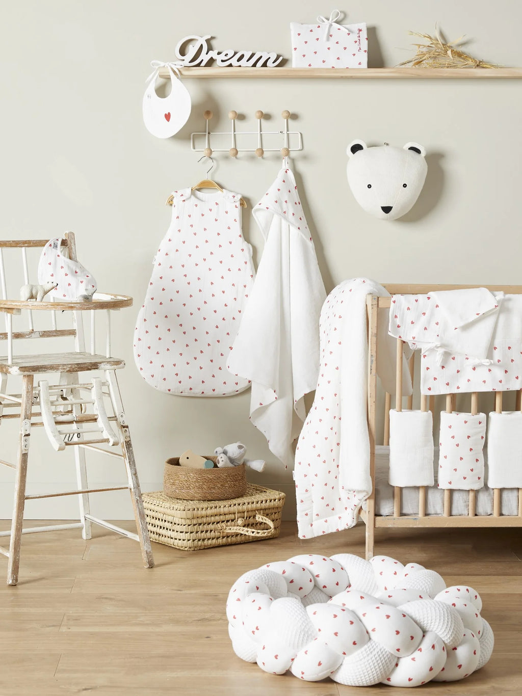 Gigoteuse blanc imp. cœurs rouges – Mon Petit Cœur