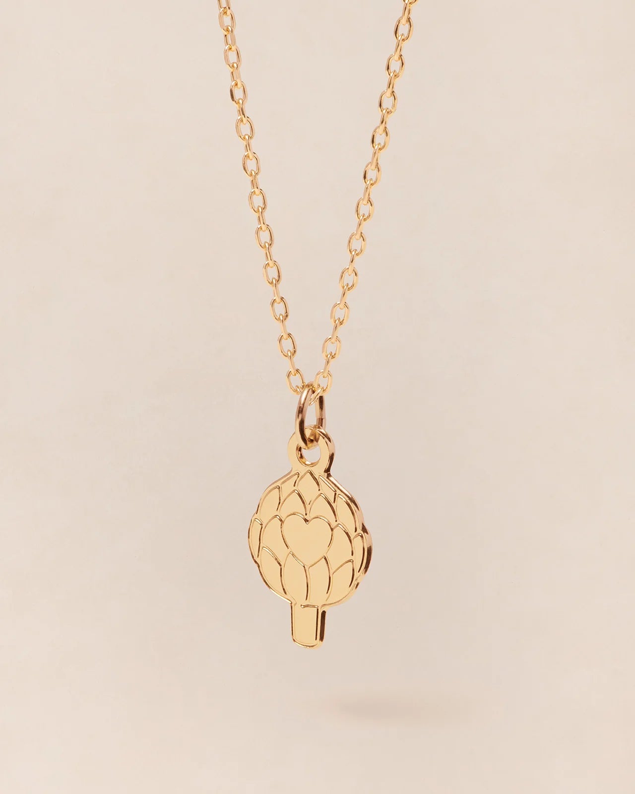La médaille Cœur d'artichaut - dorée à l'or fin 24 carats