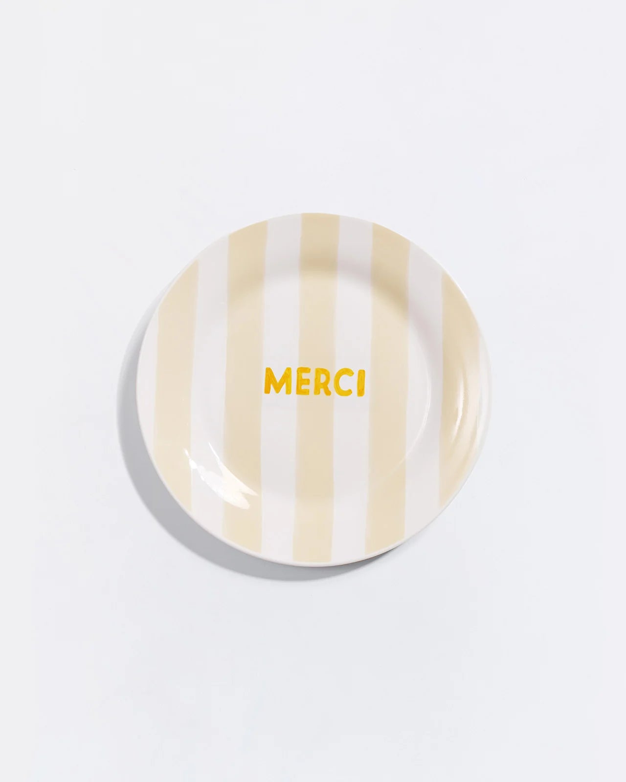 L'assiette rayée Merci en porcelaine - 19 cm