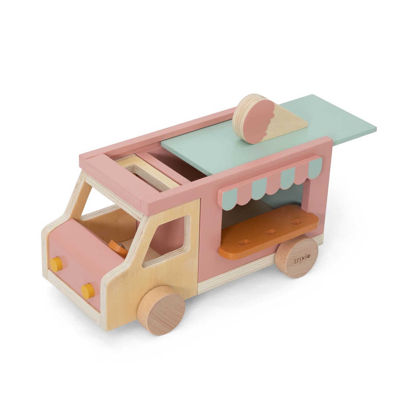 Camion de glaces en bois