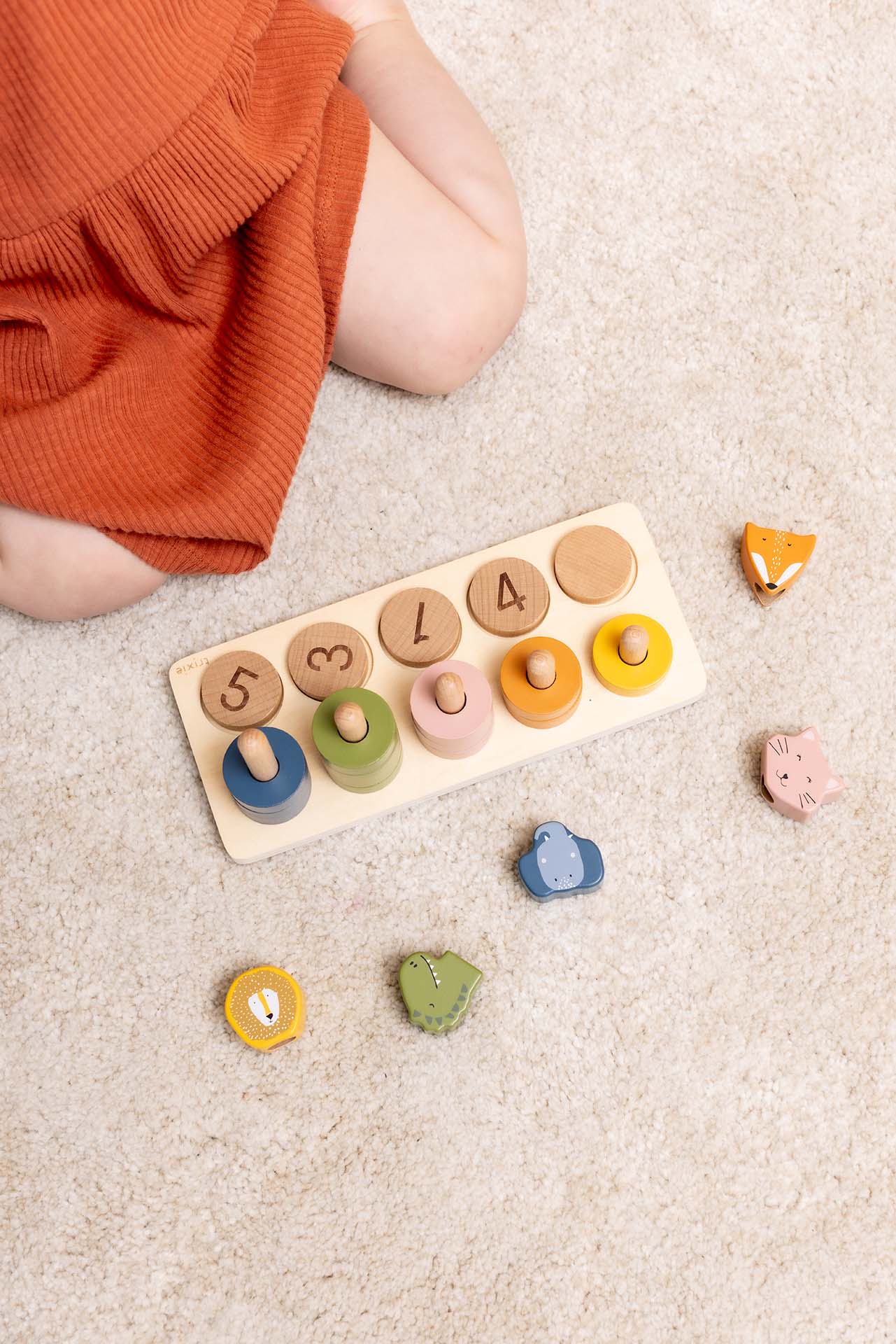 Puzzle à chiffres 1-5 en bois