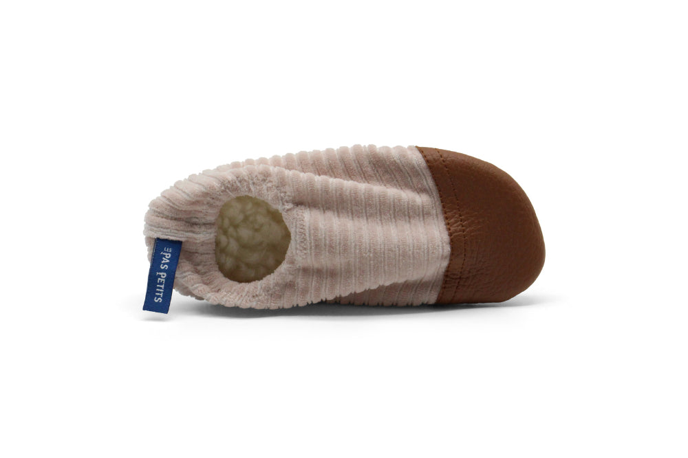 Chaussons Les Petits Velours – Noisette