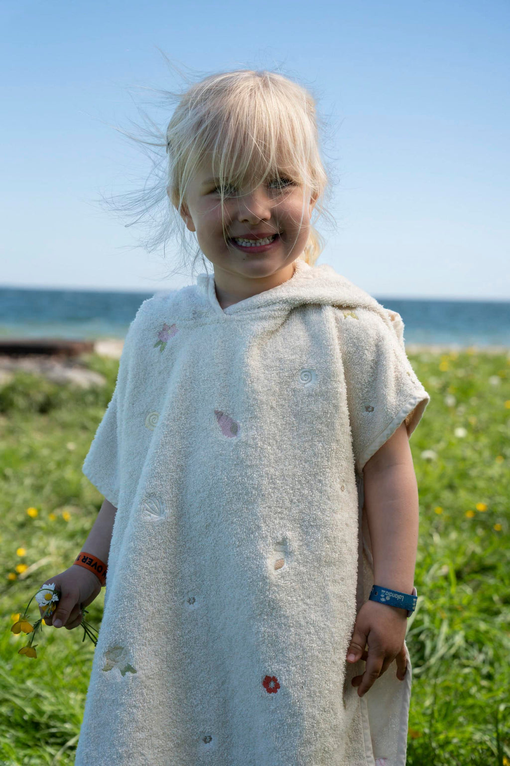 Poncho de plage brodé GOTS - Ocean Blossom