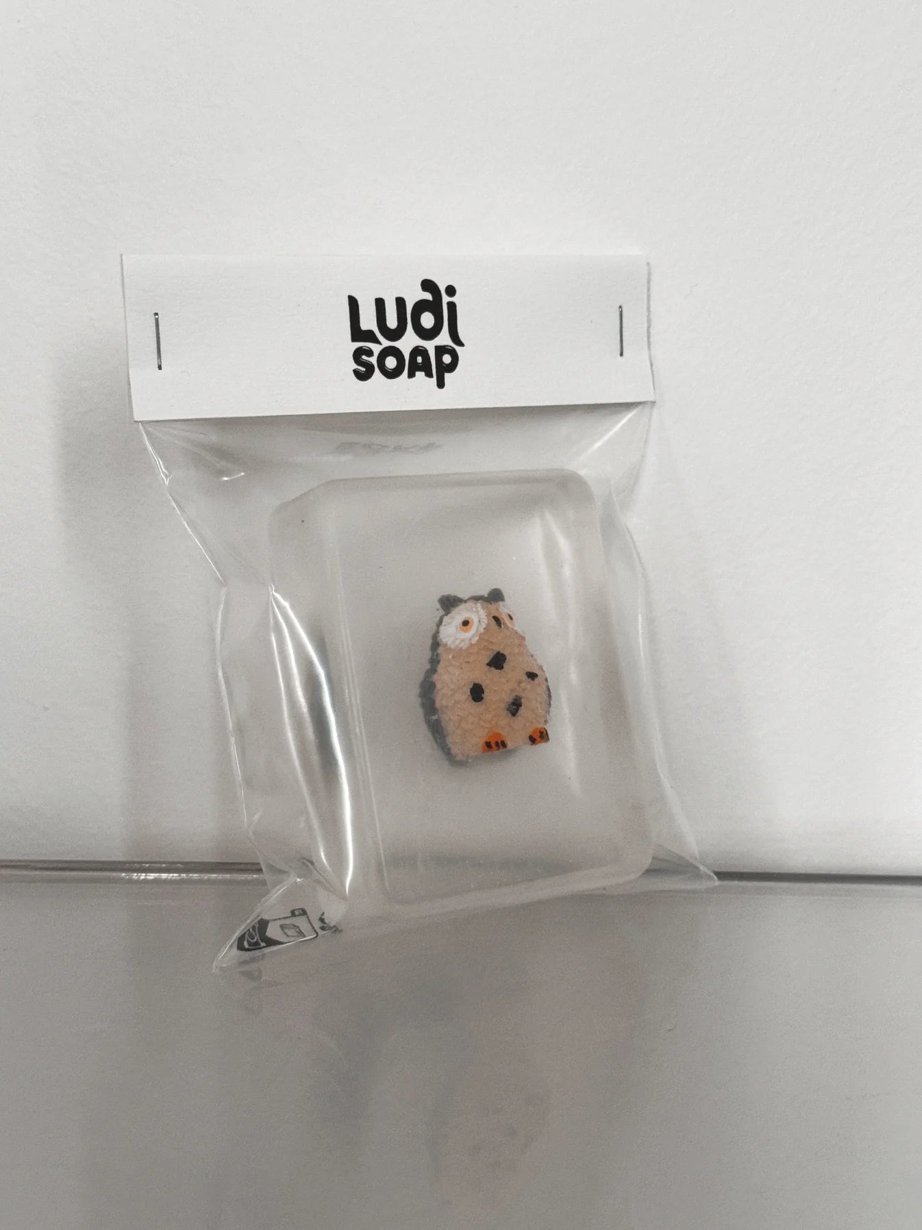 Savon Transparent Artisanal avec Figurine - Hibou