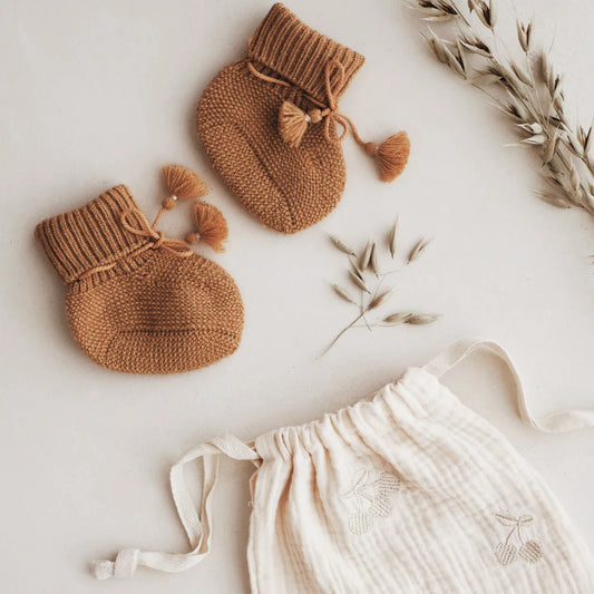 Chaussons bébé noisette