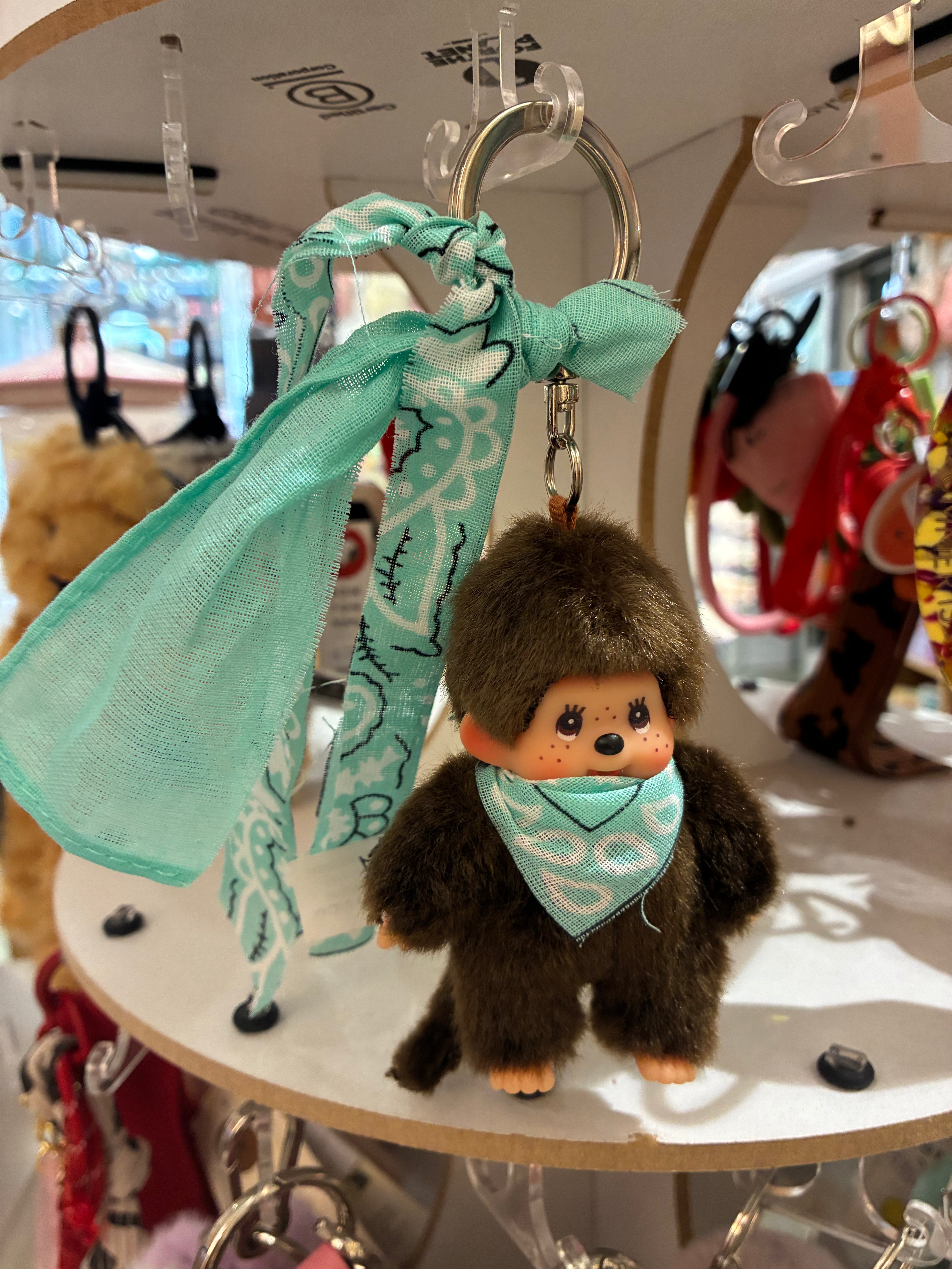 Portes clés kikis chéris et leur bandana - plusieurs coloris disponibles