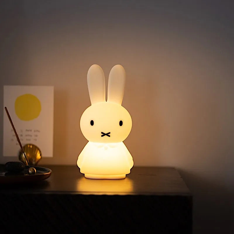 Lampe à poser Miffy Shines tactile - 22cm