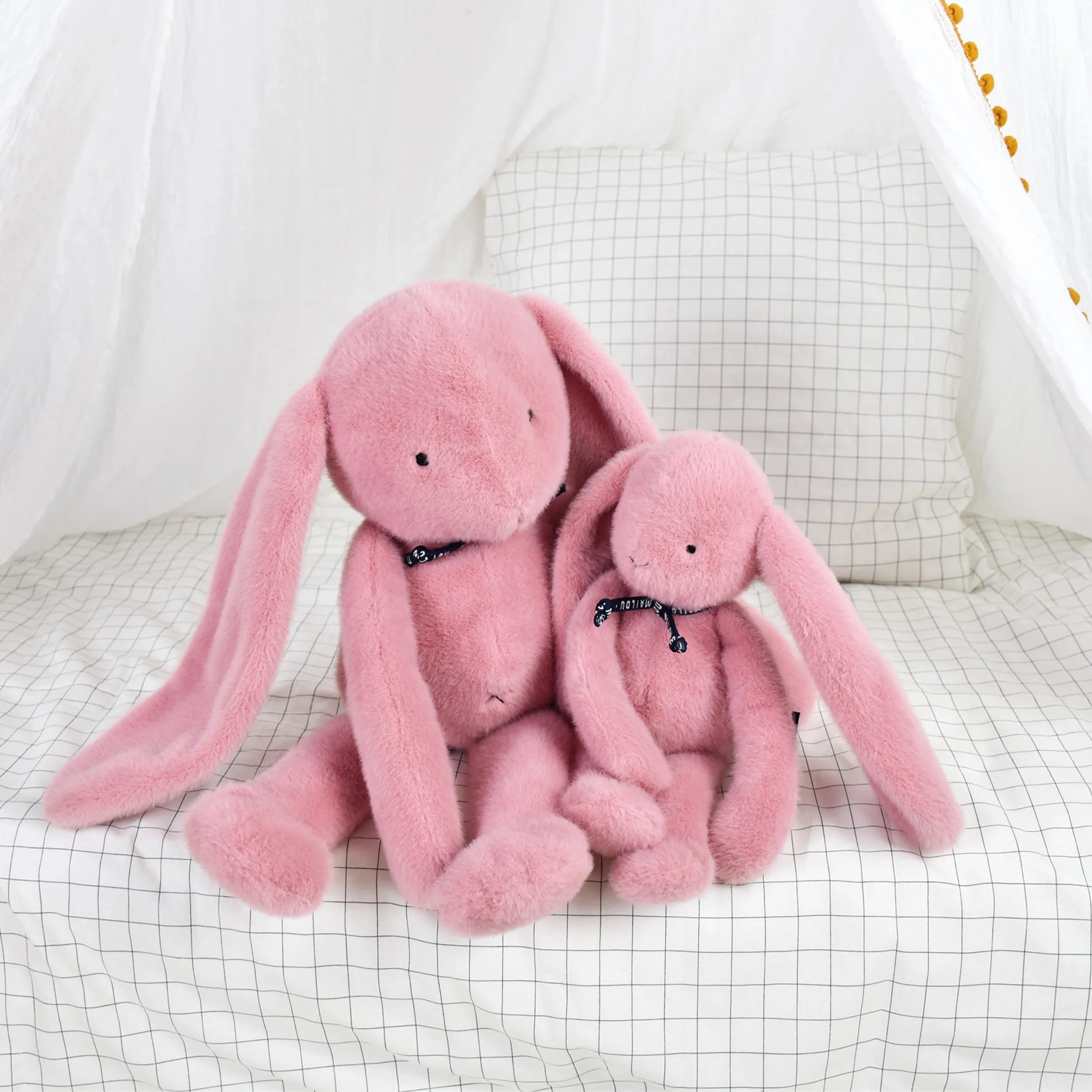 Méloé - Le Lapin Rose - 56cm