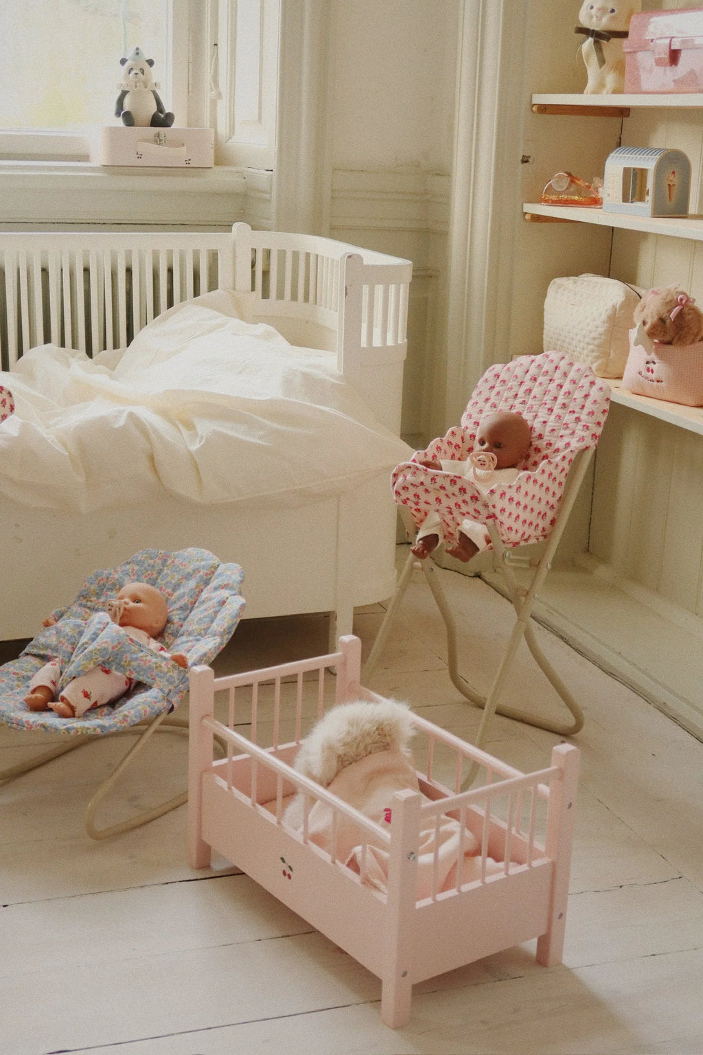 Chaise haute pour poupée rosie rose - Konges Sløjd