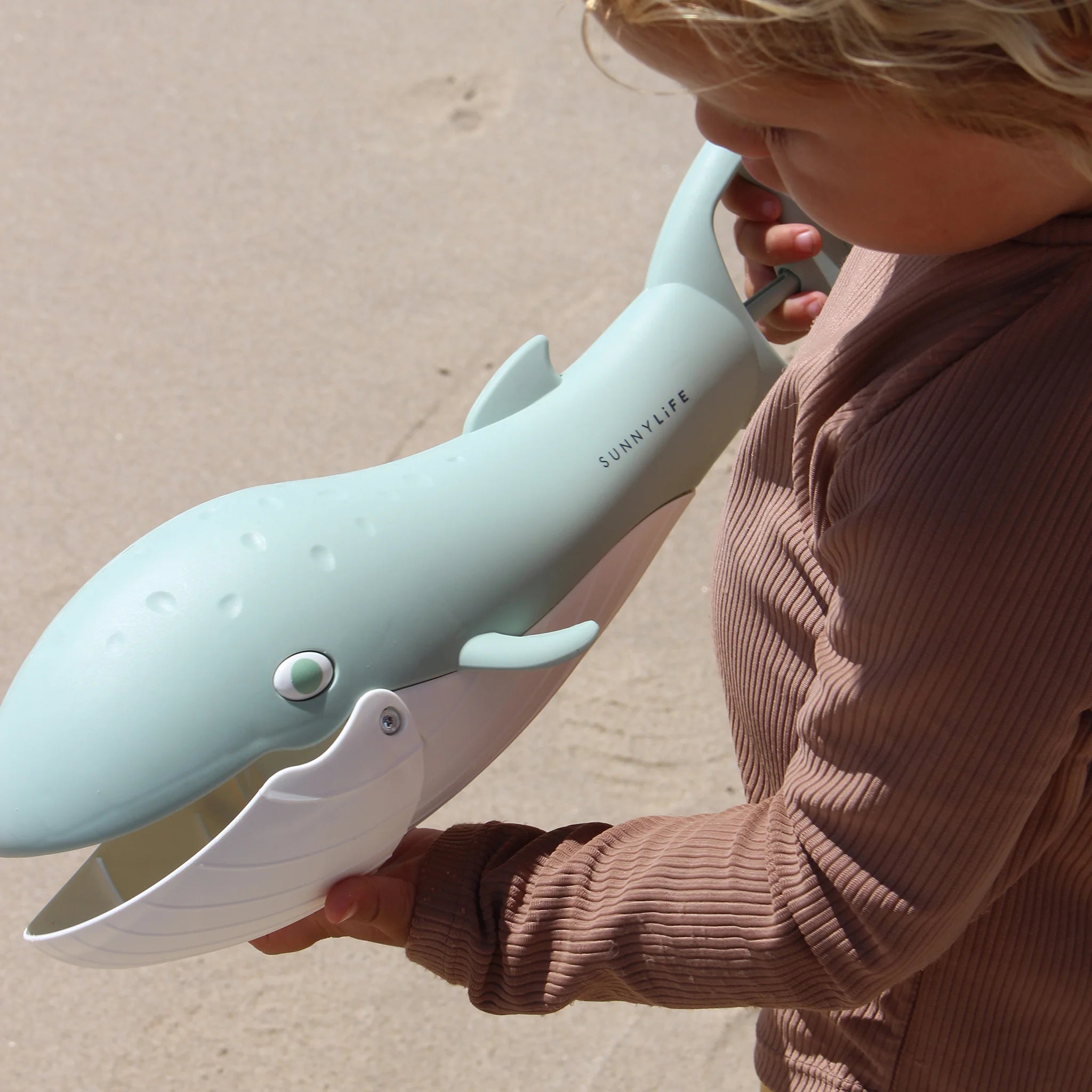 Pelle à sable - baleine verte