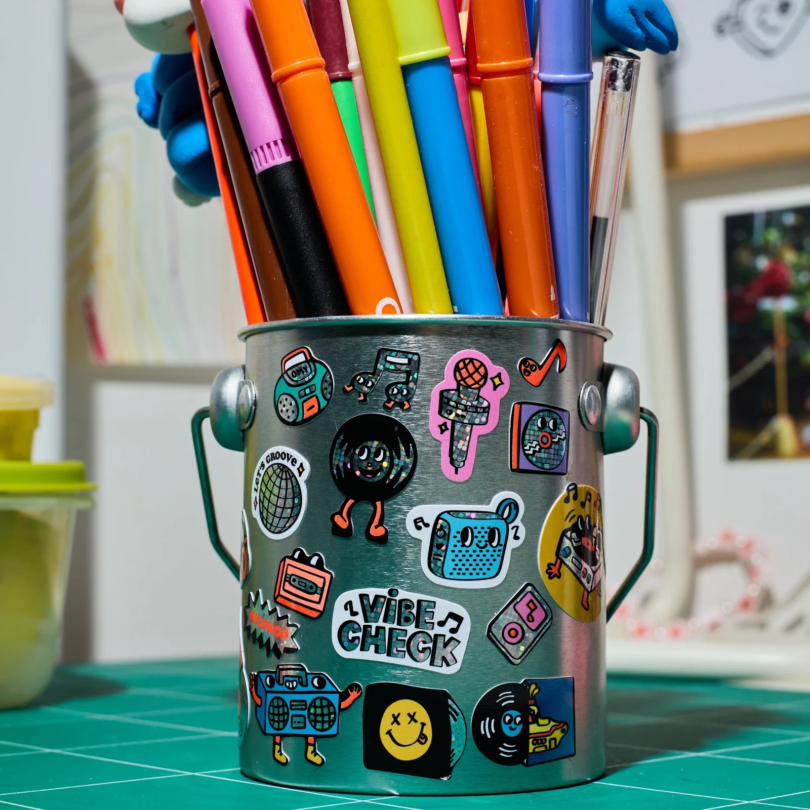 AUTOCOLLANTS Iconic - Music