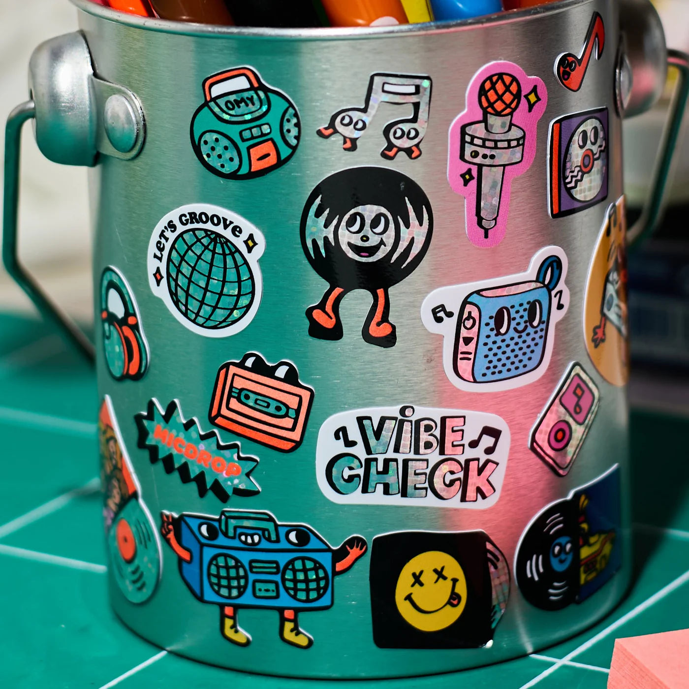 AUTOCOLLANTS Iconic - Music