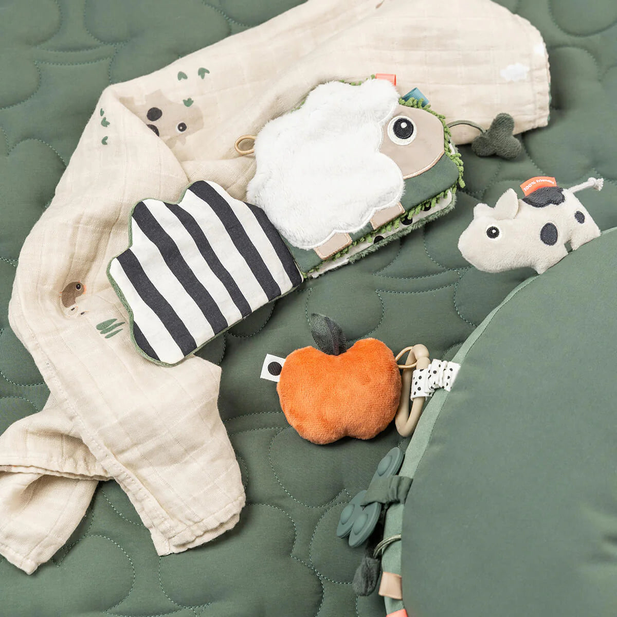 Livre d'Èveil sensoriel - Tiny farm - Multicolore