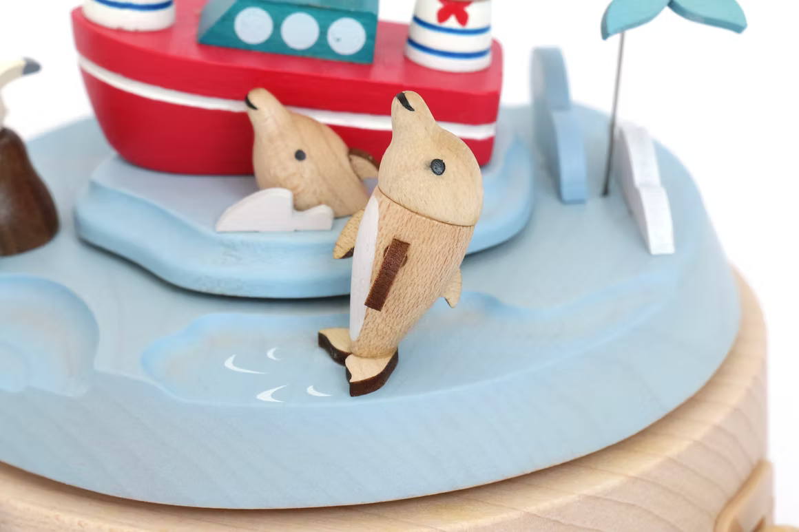 Boîte à musique Voilier et Dauphins n°58