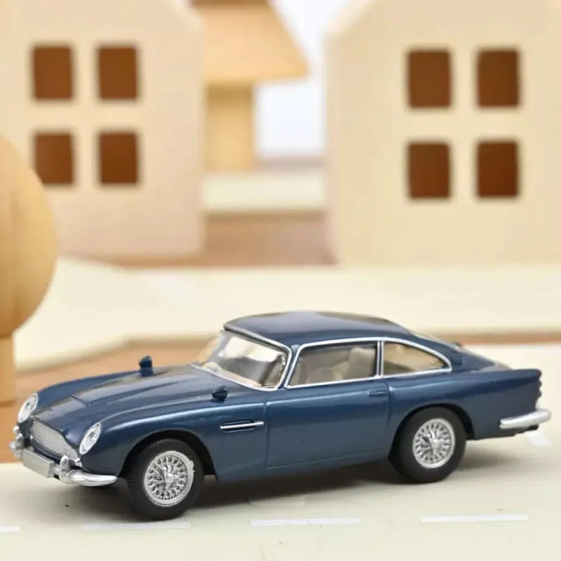 Aston Martin DB5 1963 Bleu Sierra Jet-car 1/43 - NOREV
