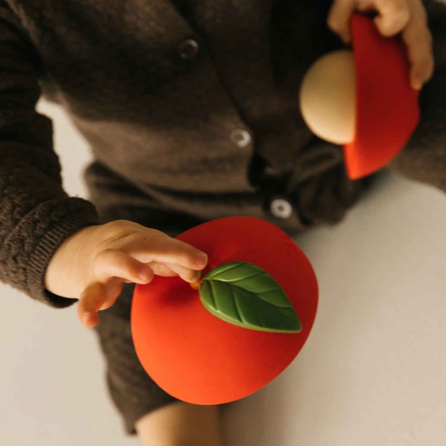 Pomme Jouet à Empiler & Balle Sonore