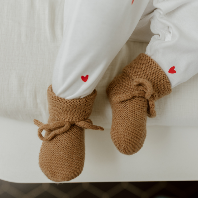 Chaussons tricotés caramel