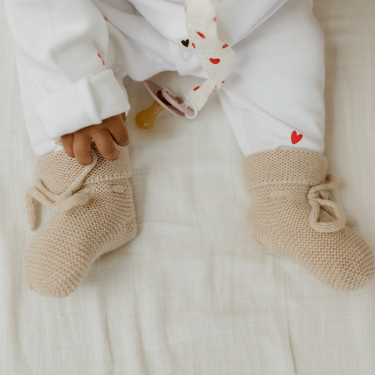 Chaussons tricotés sable
