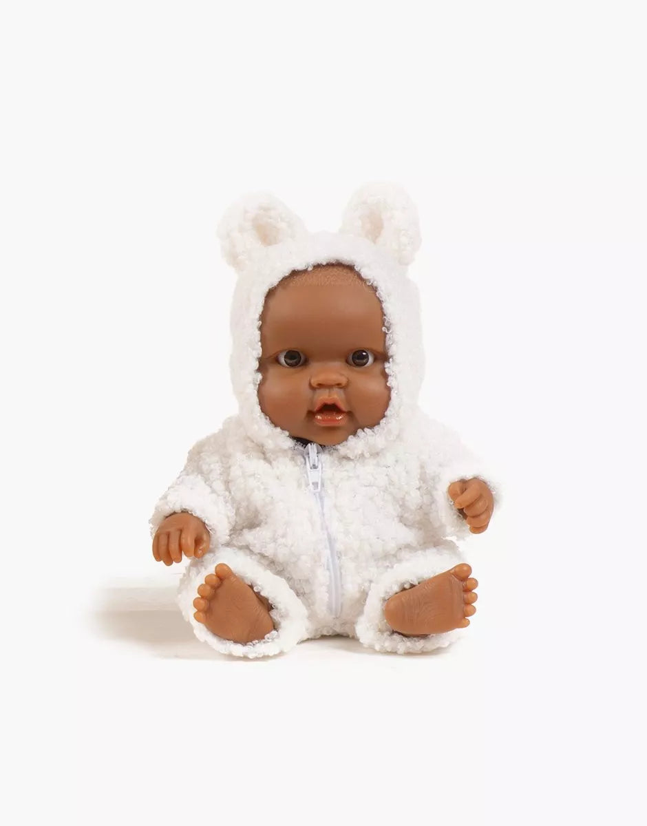 Hébé, poupée Peque 21cm et sa combinaison Winnie en bouclette écru