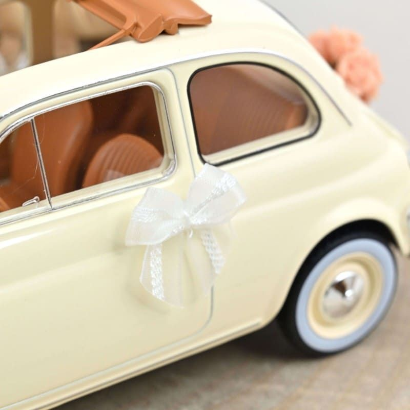 Fiat 500 L 1968 Blanc Ivoire cadeau de mariage 1/18 - NOREV