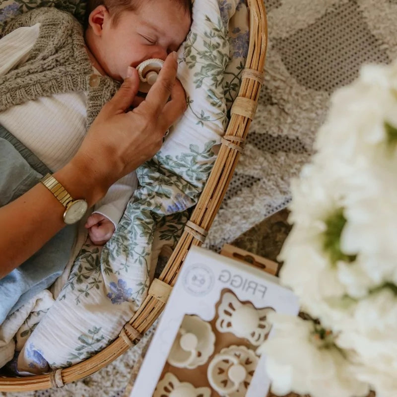PREMIER PAQUET DE TETINES POUR BÉBÉ