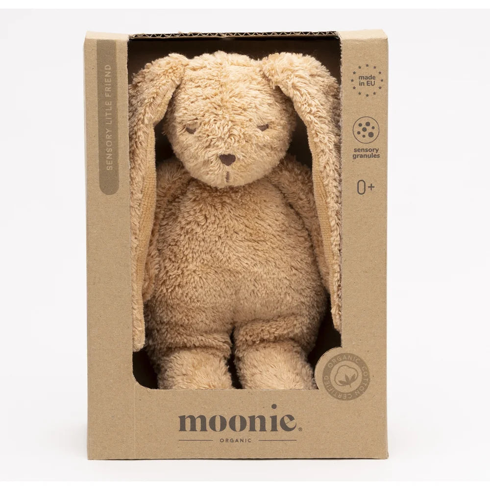 Moonie – Petit Lapin sensoriel en coton bio cappuccino