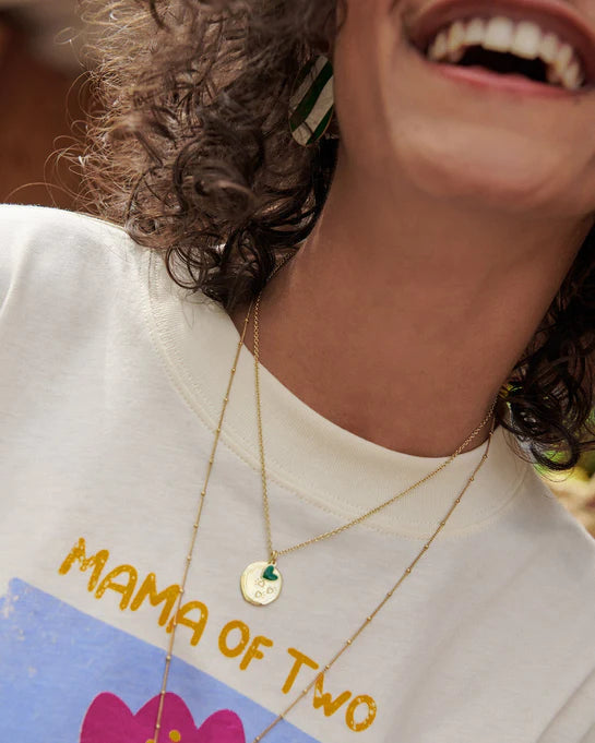 Le médaillon Cœur Manon émail vert et or fin 24 carats - 7mm