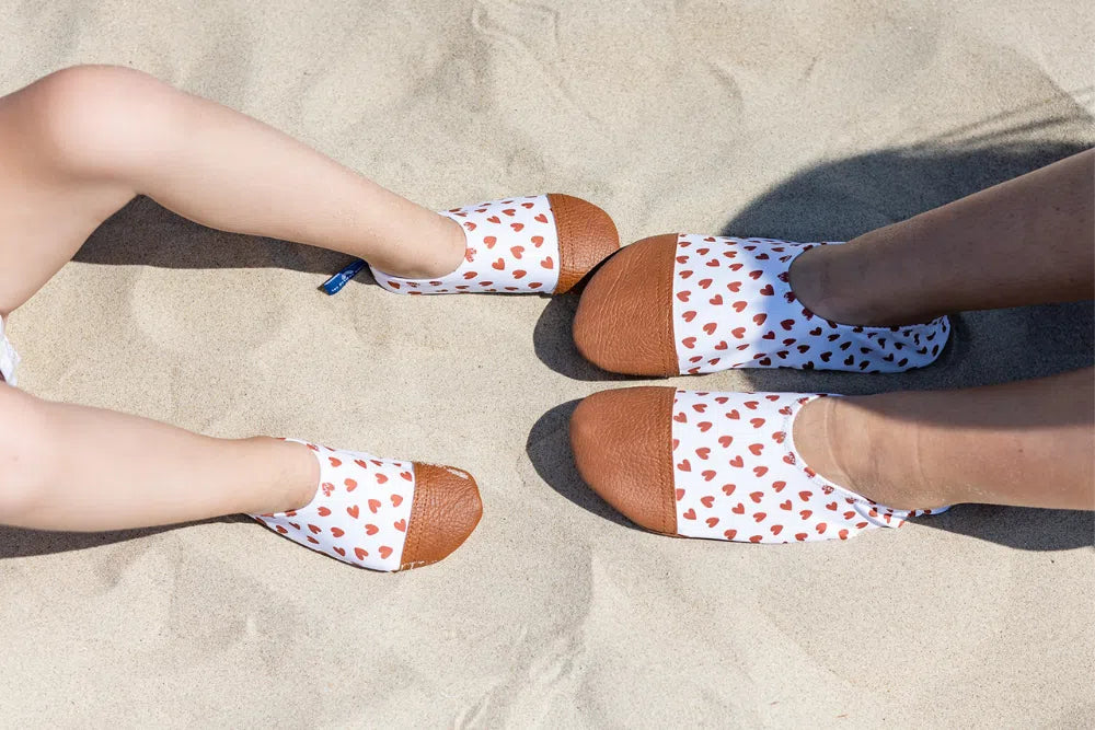 Chaussons Les Petits Coeurs – La Collab