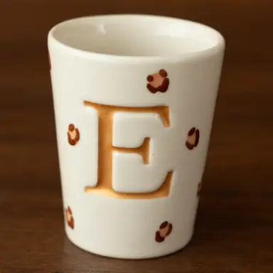 Tasse léopard - lettres