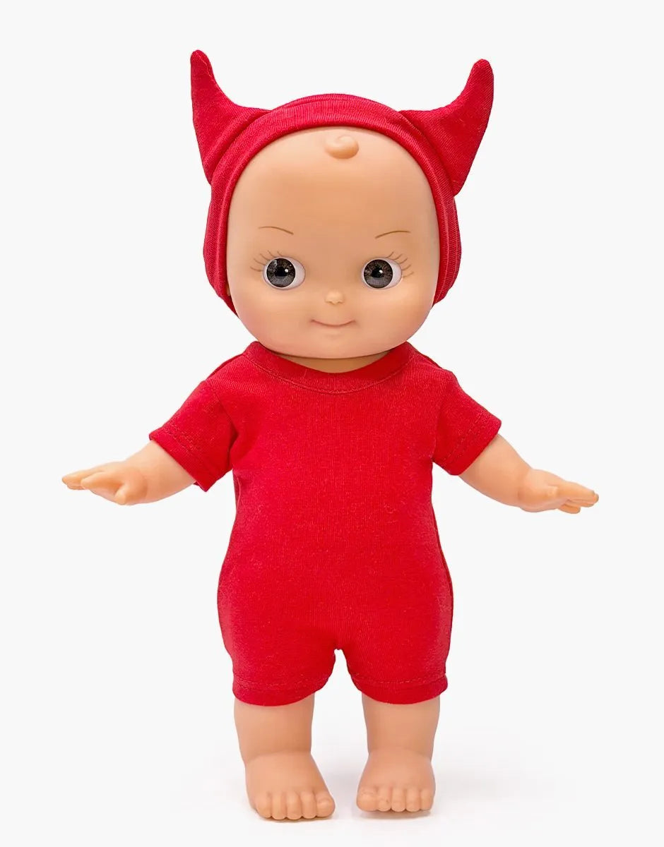 Basile en fête et sa tenue d’Halloween diablotin
