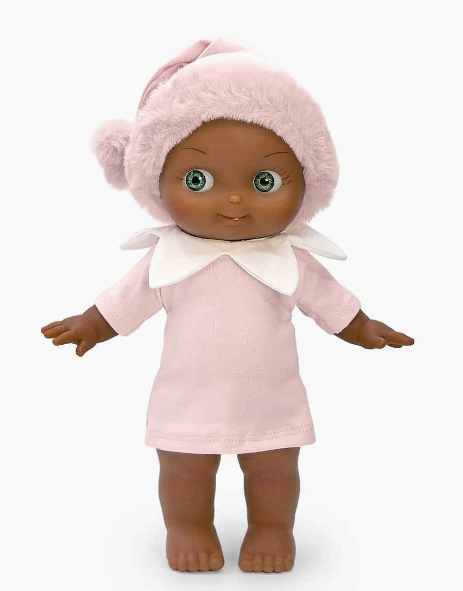 Panchas Prunelle en fête et sa tenue de lutin rose