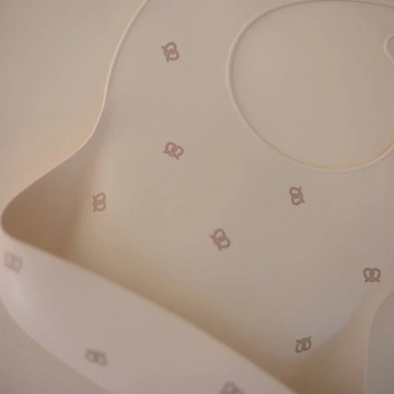 Bavoir en silicone - Bretzel