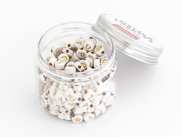 Pot perles lettres – Blanches