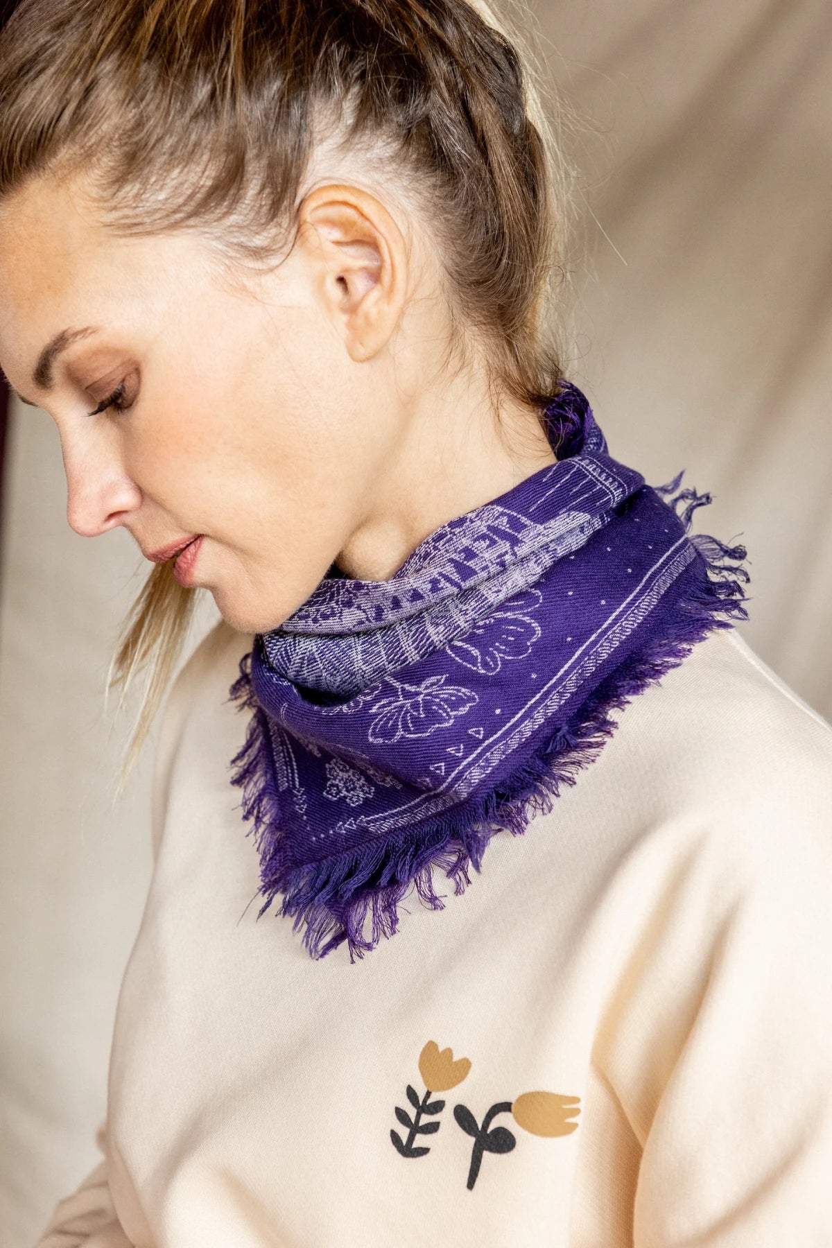 Petit Foulard Laine Asha "Iroquois" - Violet