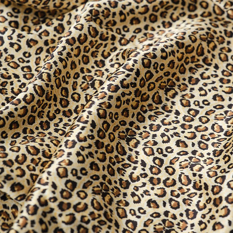 Taie d'oreiller 100% pure soie de mûrier- léopard 65x65cm