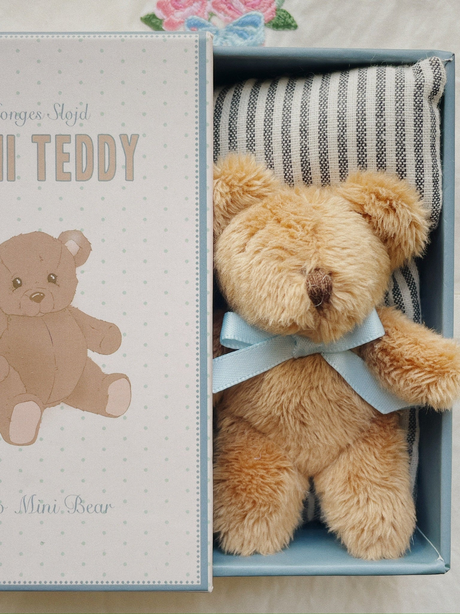 Milo - Tiny teddy