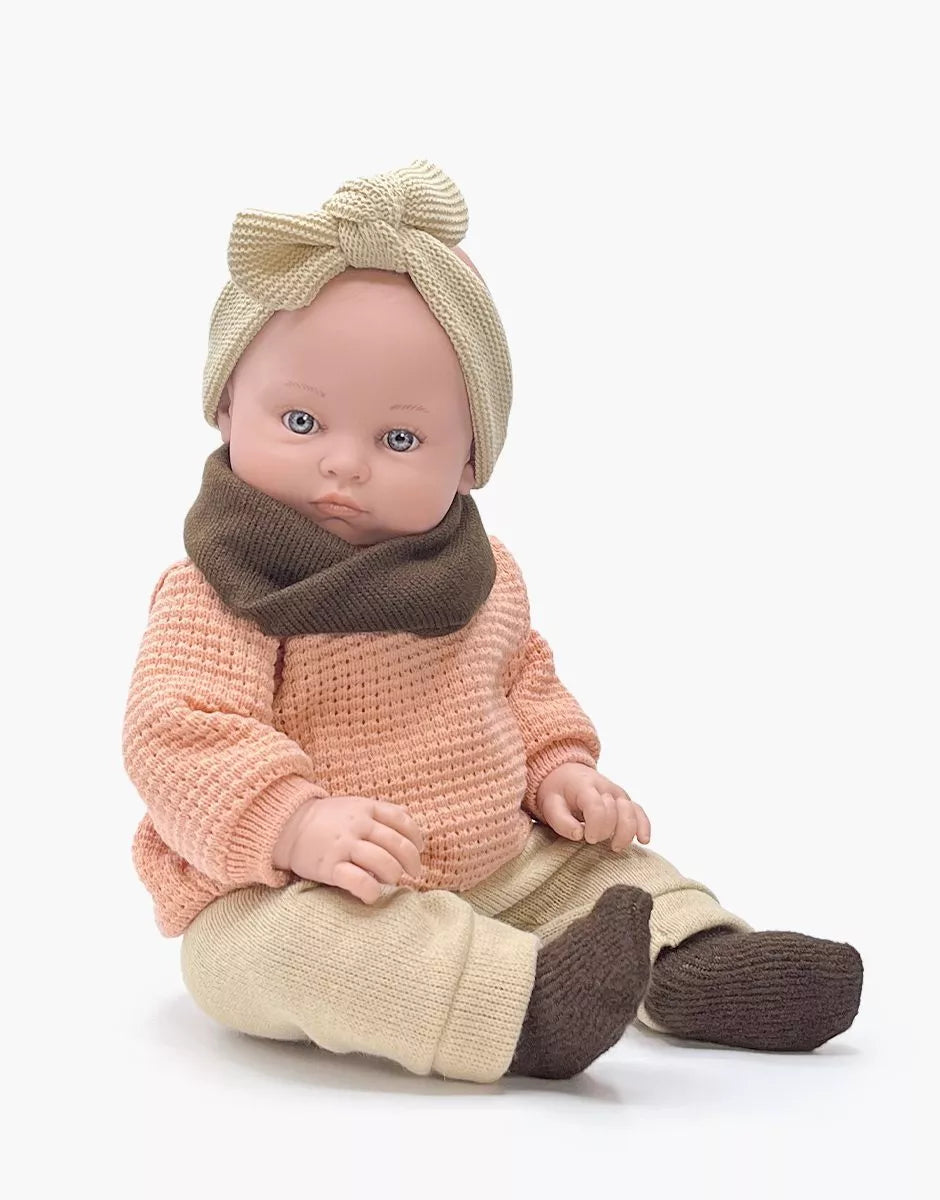 Bambinis - Yaëlle et ses habits d’hiver avec pull en maille rose