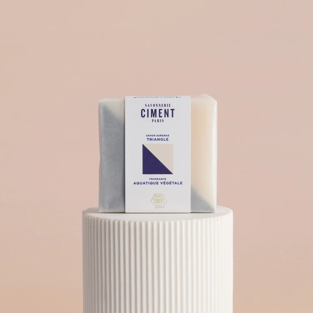 SAVON SURGRAS TRIANGLE | AQUATIQUE VÉGÉTAL