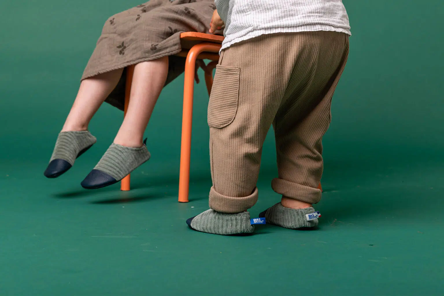 Chaussons Les Petits Velours – Gris vert