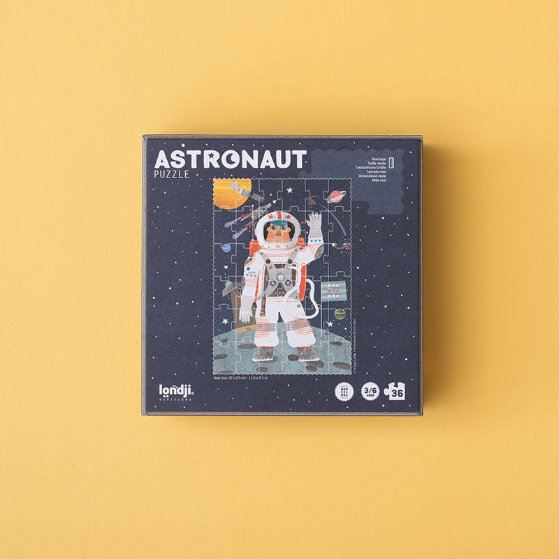 ASTRONAUT POCKET PUZZLE