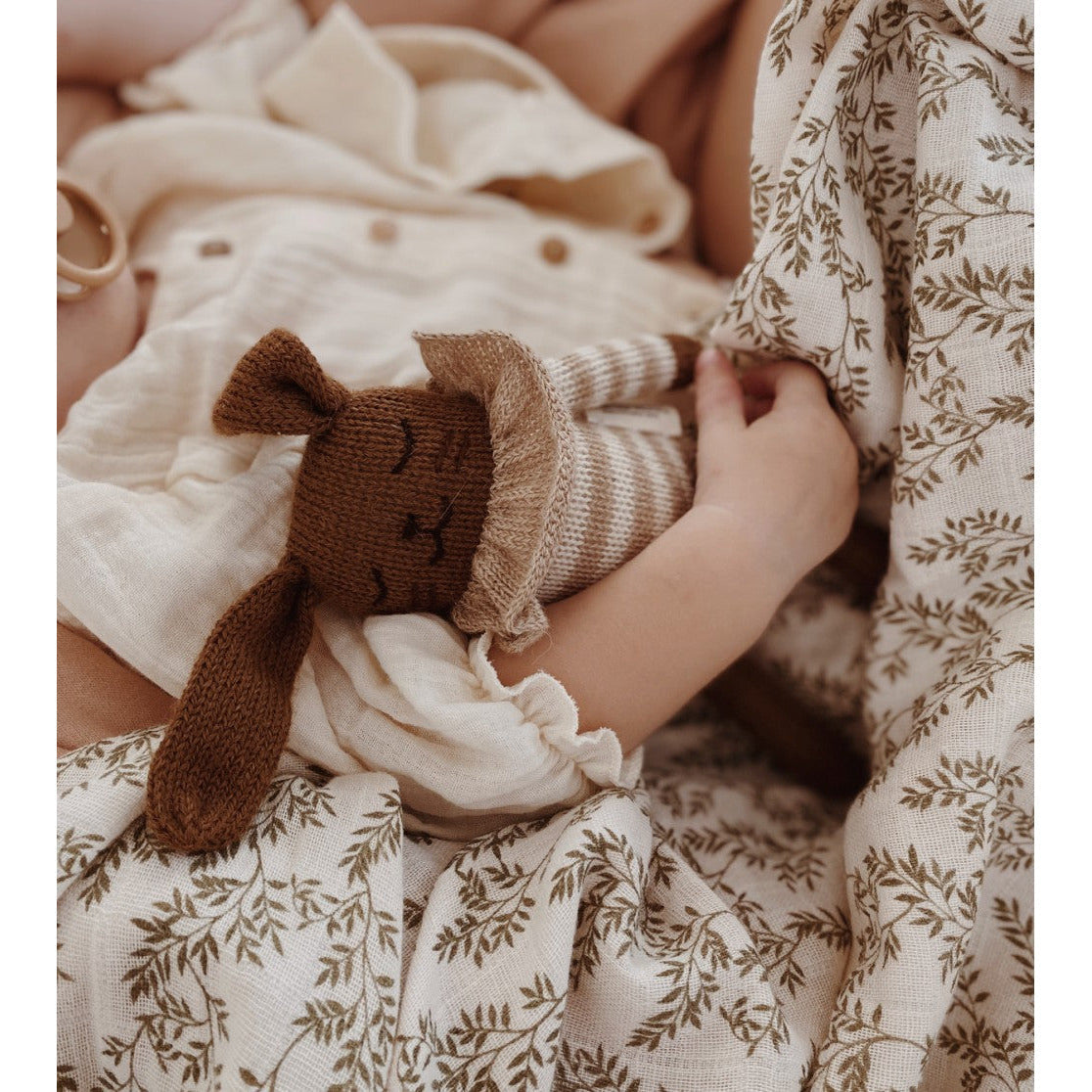 Doudou lapin | rayé sable