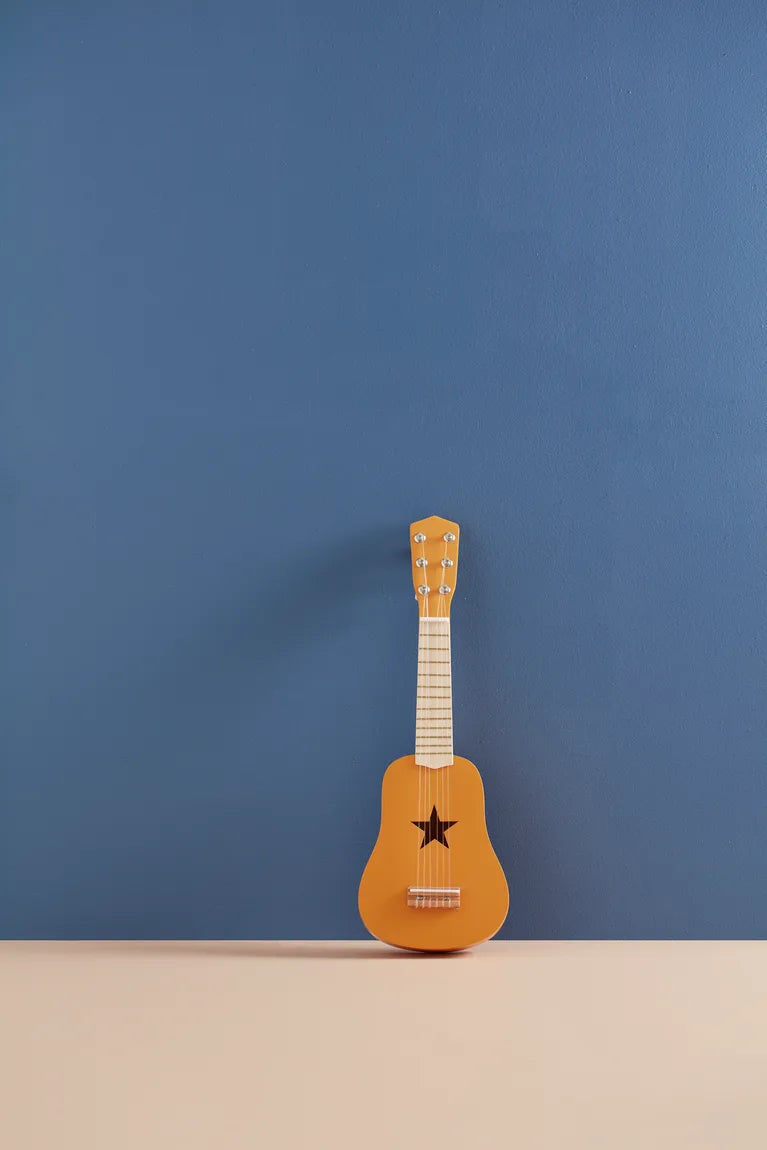 Guitare en bois kid's concept