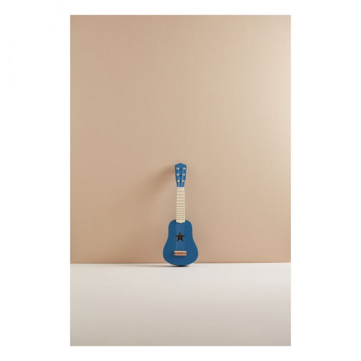 Guitare en bois kid's concept