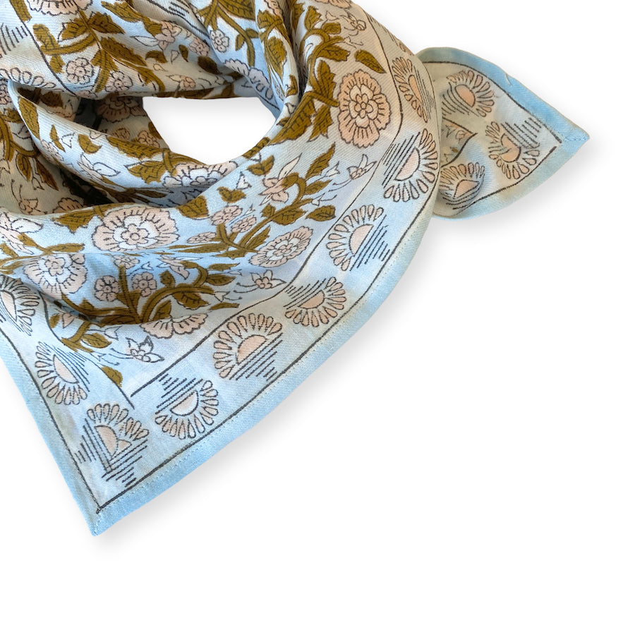 Small Foulard Manika "Soleil" bleu ciel